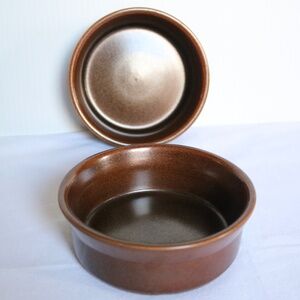WEDGWOOD Sterling Set of 2 Oven to Table Brown Stoneware Bowls Cooking Baking